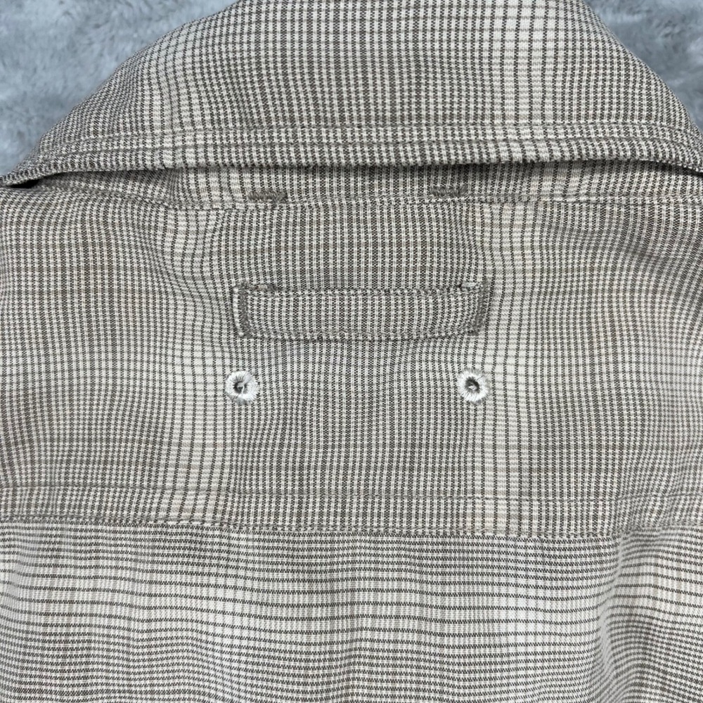 The North Face Mens Tan Plaid Short Sleeve Hiking Shirt Vent Hidden Pocket Med - Picture 9 of 14